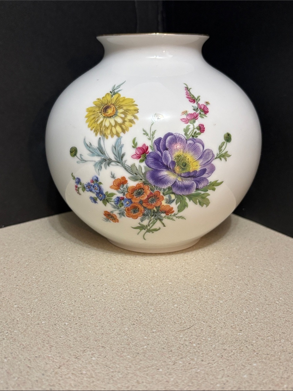 vintage Kaiser German porcelain floral vase